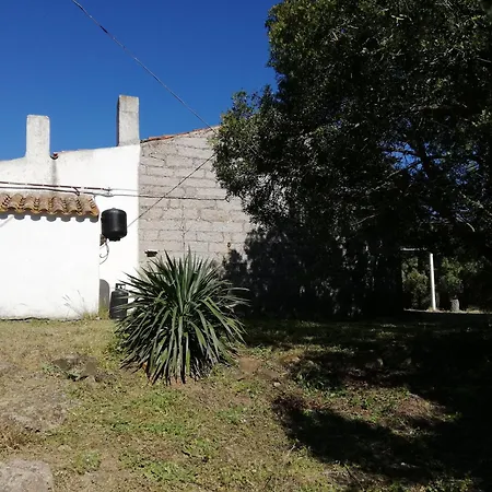 Stazzo Mit Garten In Luogosanto